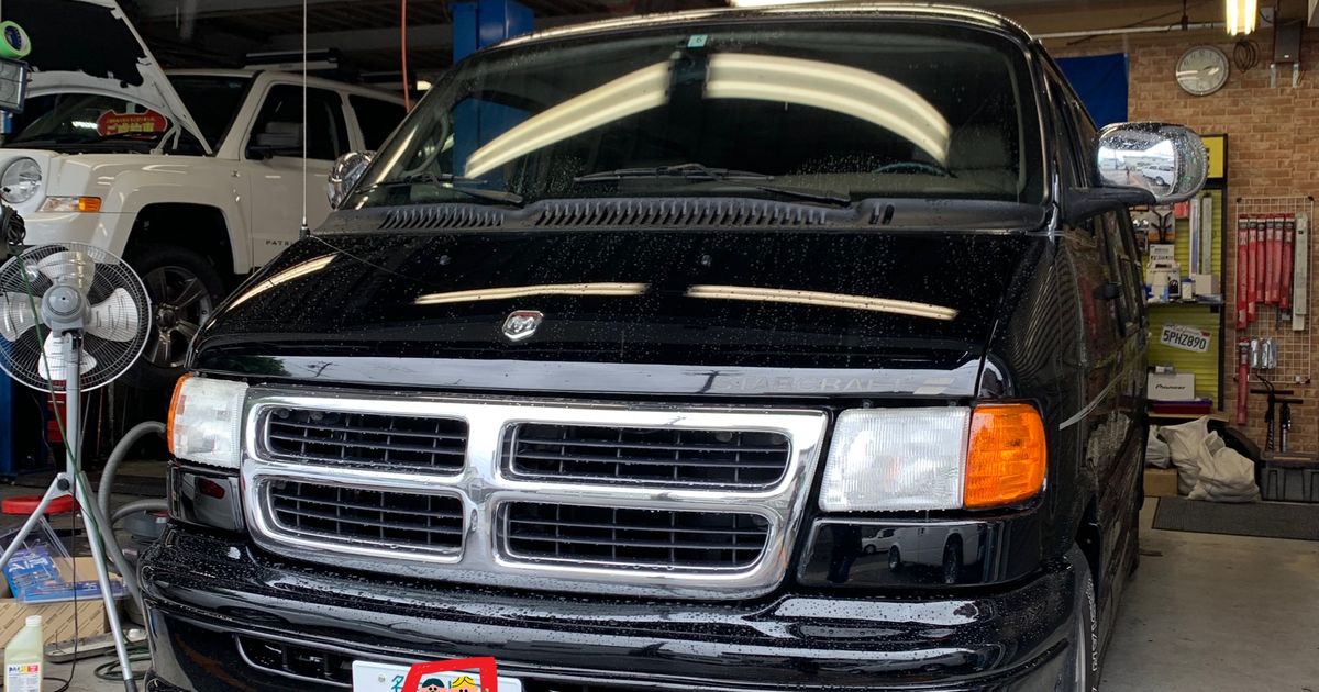 ダッジバン納車致しました 名古屋で輸入車に興味がある方に好評の株式会社ティーズのギャラリーです