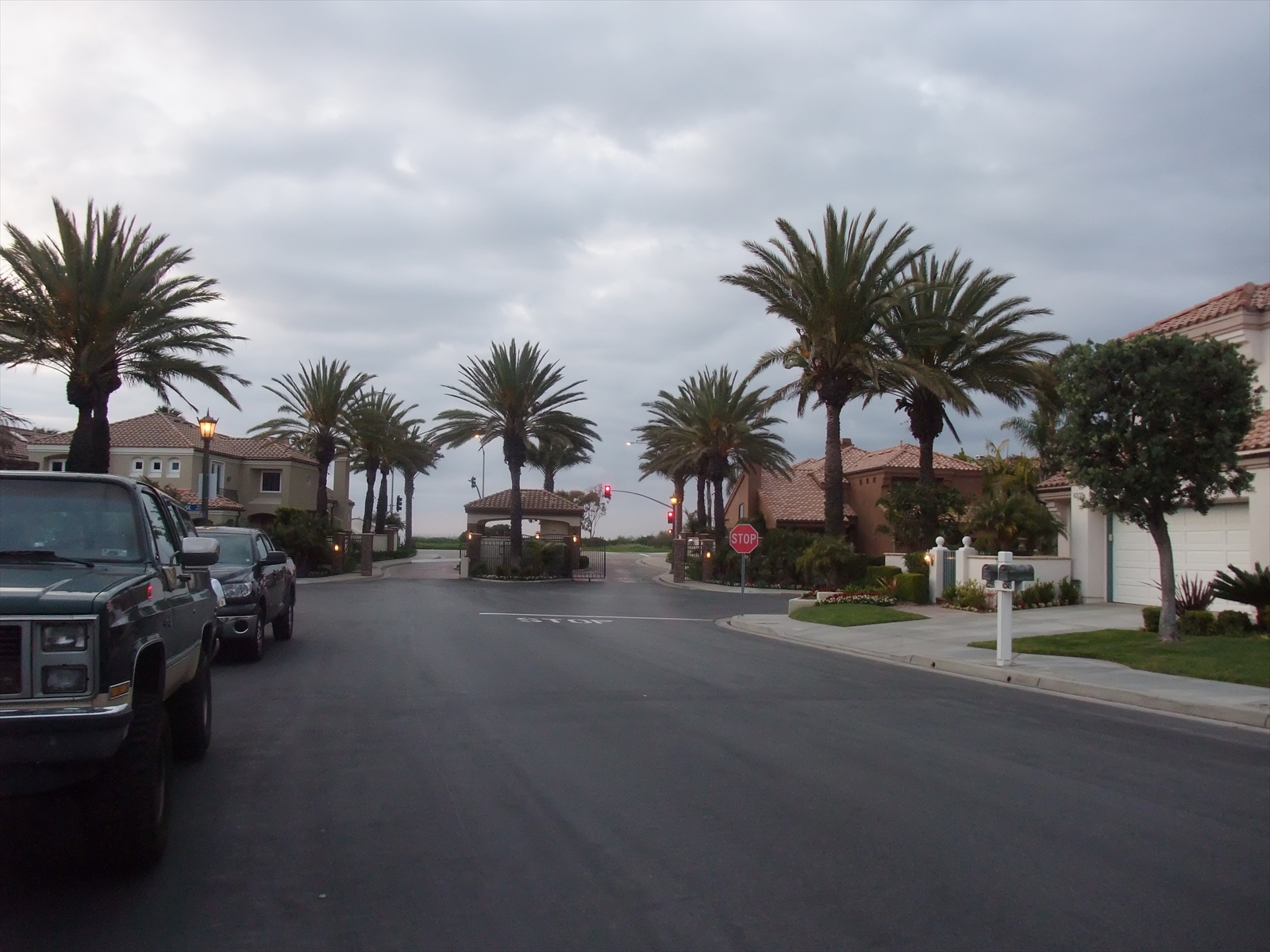 フロントアップ